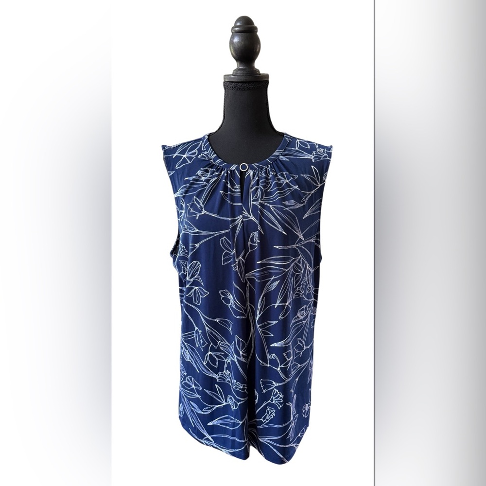 Liz Claiborne Career Navy Blue Women's Blouse with White Floral Detail